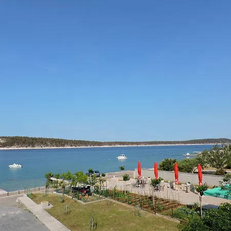 Apartman By The Sea Barbat, Rab - 11797 *
